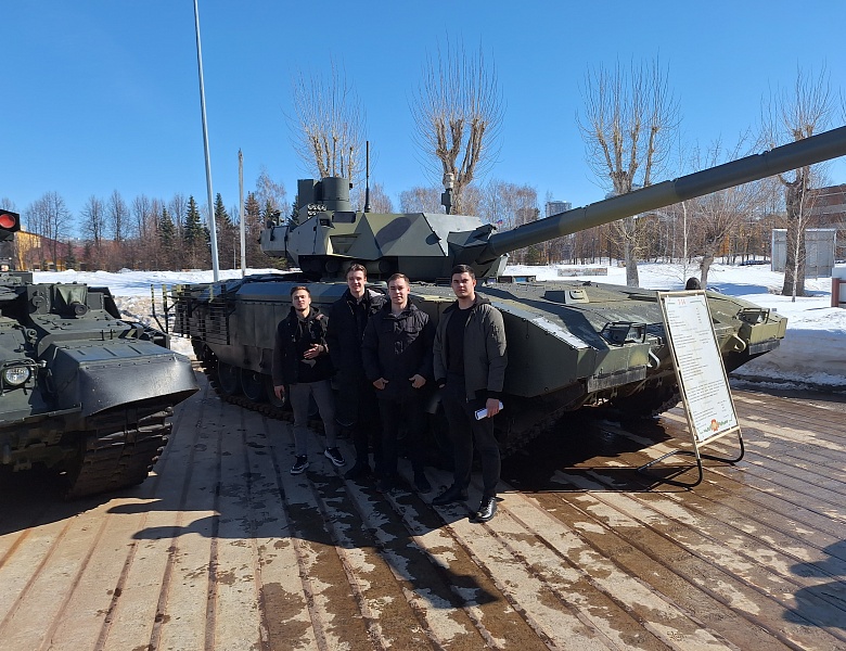 День Открытых дверей в Казанском высшем танковом командном Ордена Жукова Краснознаменном училище