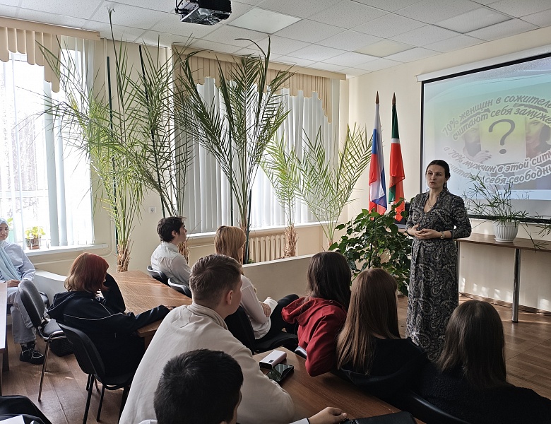 Встреча студентов колледжа с  Белобородовой Анастасией Сергеевной