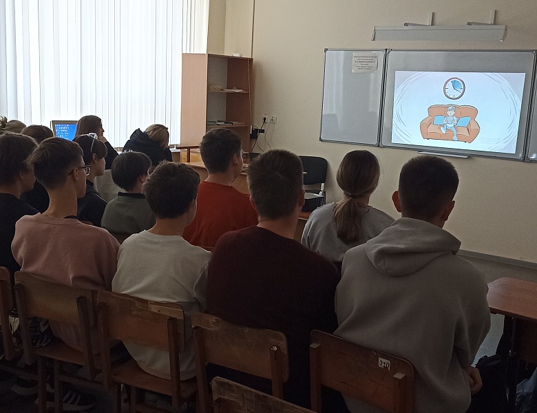 Единый урок безопасности в сети Интернет в студенческих группах 1-2 курсов 