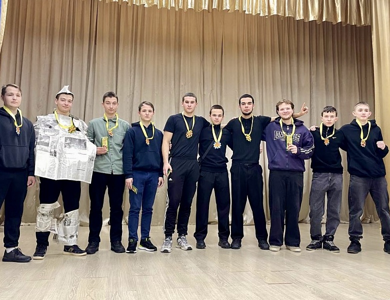 Конкурсная программа «А ну-ка, мальчики!», посвященная «Дню Защитника Отечества»
