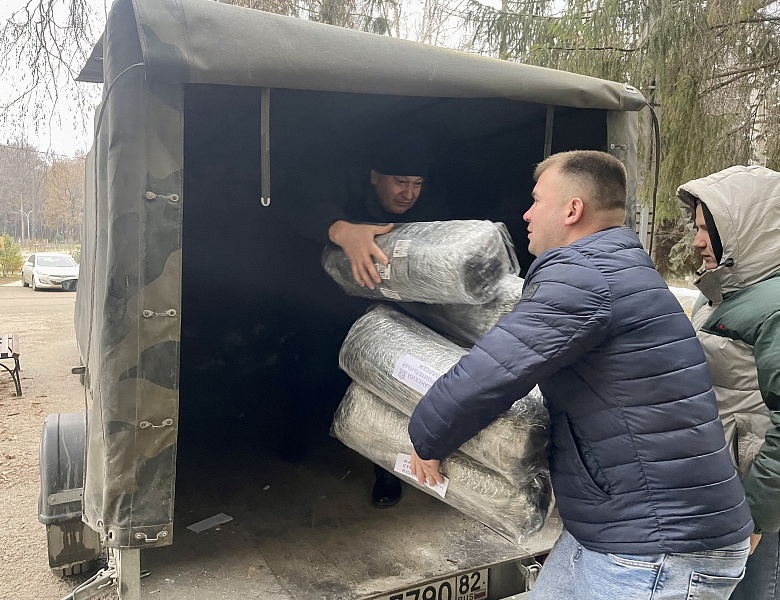Гуманитарная помощь бойцам СВО через волонтеров