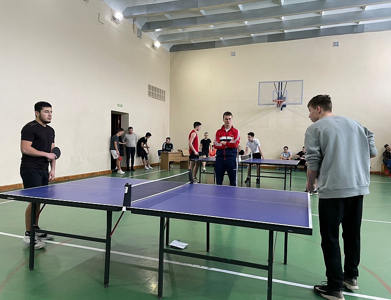 Соревнования по настольному теннису среди групп 1-4 курсов