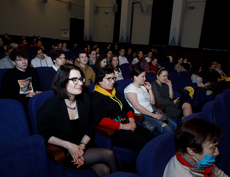 Международный кинофестиваль о жизни людей с инвалидностью «Кино без барьеров: региональное эхо»