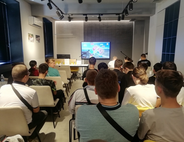 Профориетационное мероприятие в коворкинге Доброй Казани